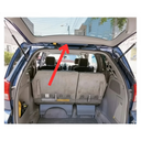 MOLDURA CAJUELA TOYOTA SIENNA 2004 AL 2010 5TA PTA TRAS DESMONTADO ORIGINAL COD. 67939-AE10-A