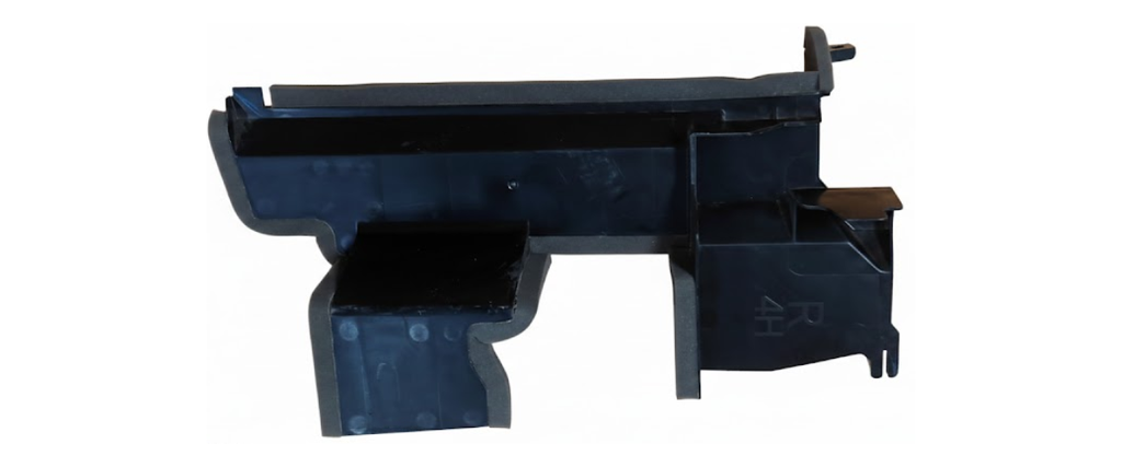 TOLVA RADIADOR NISSAN VERSA 2020 2023 DEL DER ORIGINAL COD. 921845EA1A