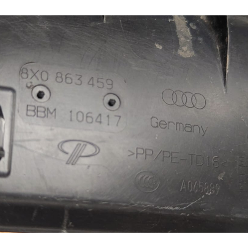 CUBIERTA CAJUELA AUDI A1 2010 AL 2018 NEG INT TRAS DESMONTADO ORIGINAL COD. 8X0-106417