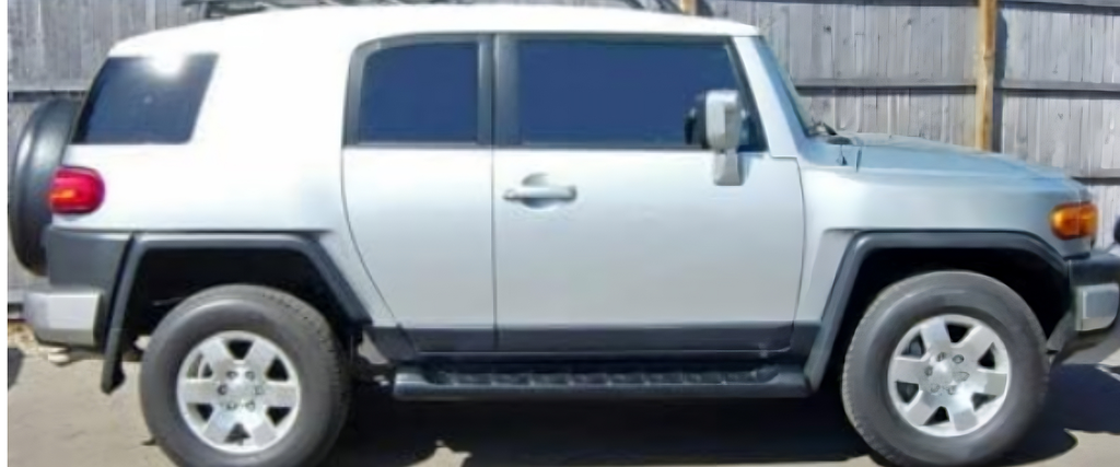 ESTRIBO TOYOTA FJ CRUISER 2007 AL 2016 JGO 2 PZAS C/HERRAJE INSTALACION