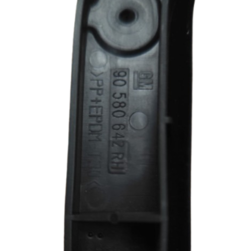 GUIA FASCIA (DEFENSA) CHEVROLET ASTRA 2006 AL 2009/ ZAFIRA 1999 AL 2009 TRAS IZQ ORIGINAL GM COD. 90580642