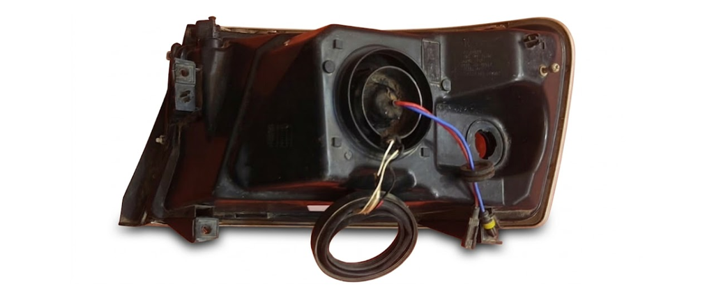 FARO DODGE DAKOTA 2008 AL 2011 FONDO NEG C/LUPA DER DESMONTADO