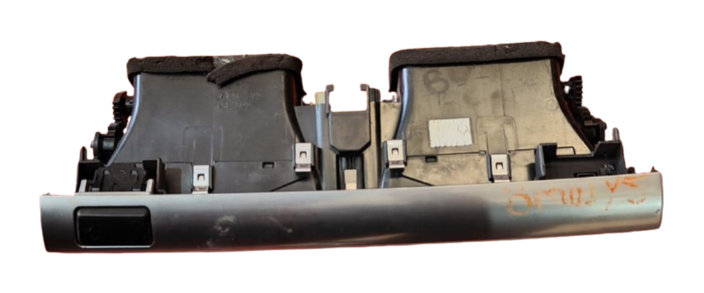 REJILLA INTERIOR DE AIRE ACONDICIONADO BMW X5 E70 2007 AL 2013/ X6 E71/E72 2010 AL 2014 C/BOTON DE CIERRE CENTRALIZADO P/INTERMITENTE CENT DEL DESMONTADO ORIGINAL COD. 64229220101