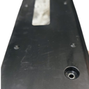 PORTAPLACA DODGE RAM 700 2015 AL 2017 BASE NEG TEXT TRAS ORIGINAL COD. 100201903