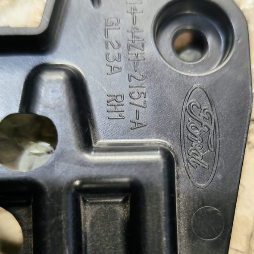 GUIA FARO FORD PU F150 2015 AL 2016 DEL DER ORIGINAL COD. FL34-17E762-AB