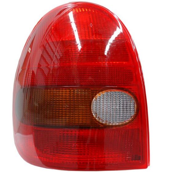 [11-5030-01-2B] CALAVERA CHEVROLET CHEVY 1994 AL 2003 3 PTAS IZQ TYC