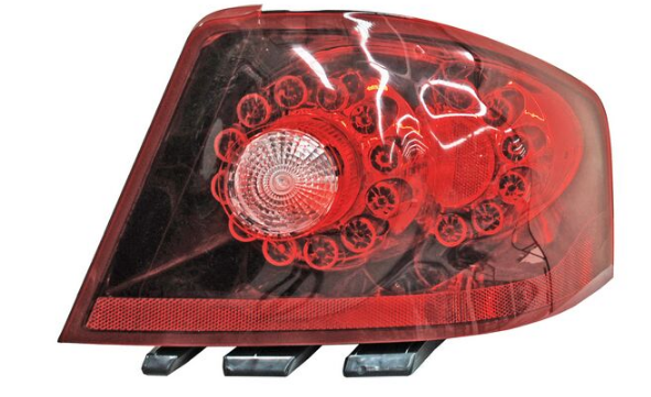 [11-6437-00-1N] CALAVERA DODGE AVENGER 2011 AL 2014 C/FOCO DER TYC 