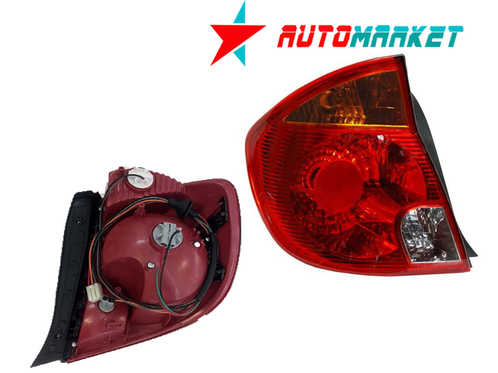 [DOVER04CALHG353L] CALAVERA DODGE VERNA  DE 2004 AL 2006 3/5 PTAS C/ARNES C/FOCOS IZQ ORIGINAL S/EMP  (8070) EX+