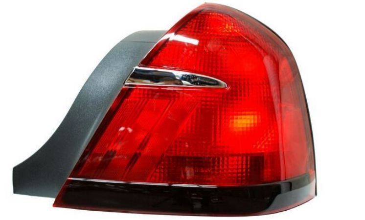 [11-5373-01-1A] CALAVERA FORD GRAND MARQUIS 1998 AL 2002 DER TYC