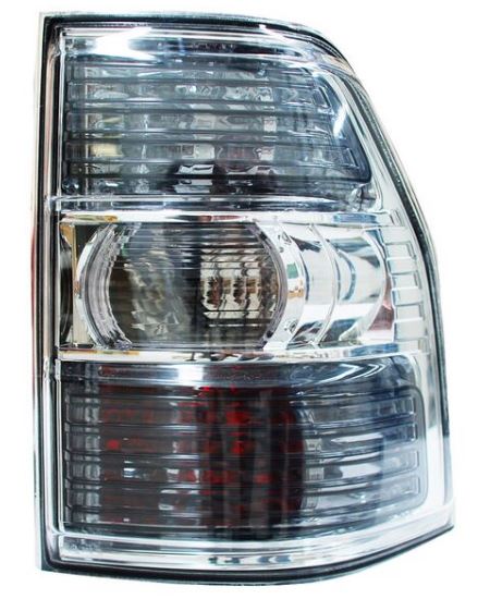 [MIMON08CALHGR] CALAVERA MITSUBISHI MONTERO DE 2007 AL 2010 5 PTAS C/ARNES DER HGO  (10629)