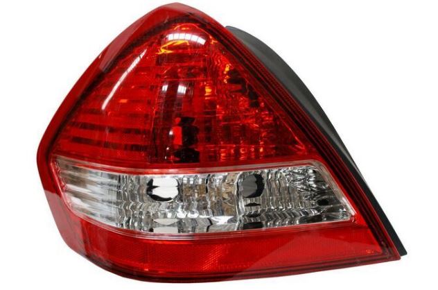 [11-6324-A1-6B] CALAVERA NISSAN TIIDA 2006 AL 2017 4 PTAS IZQ TYC
