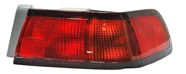 CALAVERA TOYOTA CAMRY 1997 AL 1999 C/ARNES EXT DER TYC *R