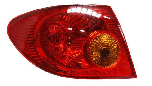 CALAVERA TOYOTA COROLLA 2003 AL 2004 C/ARNES EXT IZQ TYC *R