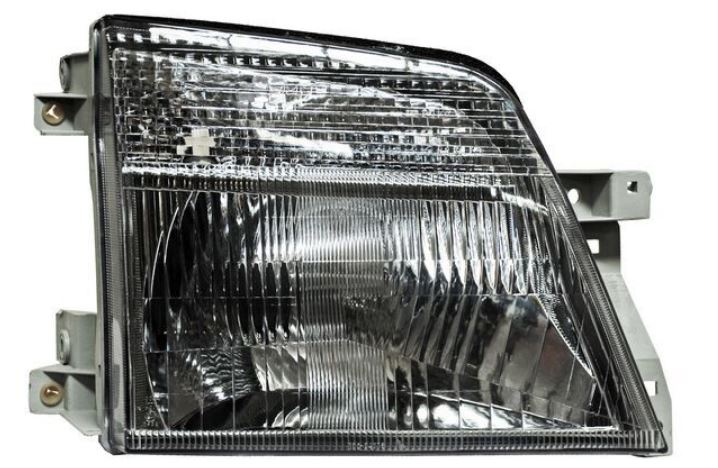 [FANI-UR02-C1] FARO NISSAN URVAN 2002 AL 2006 DER CNO