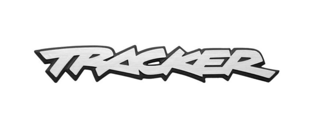 [TRCHEIN05LELT] INSIGNIA ORIGINAL LETRAS CHEVROLET TRACKER C/ADHERIBLE 24X4CM CROM 1 PZA ( C-131)