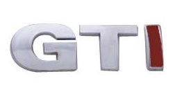 [VOGTIINSLECRRO] INSIGNIA ORIGINAL VOLKSWAGEN POINTER/ DERBY GTI LETRAS CROMDAS/ ROJO COD. 10VWEM