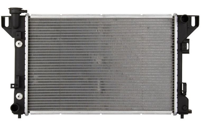 RADIADOR DODGE SHADOW/SPIRIT/LEBARON/DAYTONA DE 1991 AL 1994 L4 V6 2.2/2.5/3.0 AUT 26 4/7X16 6/7X32MM ALUM SOLDADO