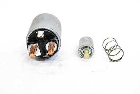 SOLENOIDE MITSUBISHI PU DE 1985 AL 1990 FORD PU DE 1985 AL 1990 MAZDA PU DE 1985 AL 1990 UNIPOINT COD. 02423(136034)
