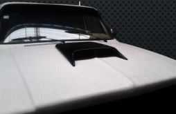 [TU003] TOMA DE AIRE SIMULADA UNIVERSAL GDE P/CAMIONETA 1 PZA
