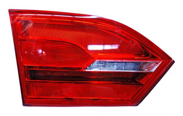 CALAVERA VOLKSWAGEN JETTA BICENTENARIO 2011 AL 2014 S/ARNES INT IZQ CNO