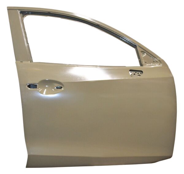 PUERTA MAZDA 2 16-22/TOYOTA YARIS R 16-20  DEL DER