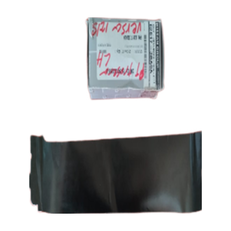 [82817-3BA0A] STICKER PELICULA NEGRA NISSAN VERSA PUERTA TRASERA IZQ ORIGINAL