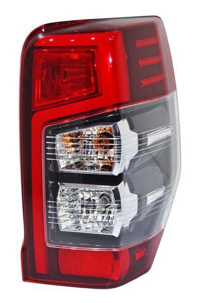 CALAVERA MITSUBISHI PU L200 2020 AL 2024 C/LEDS DER CNA