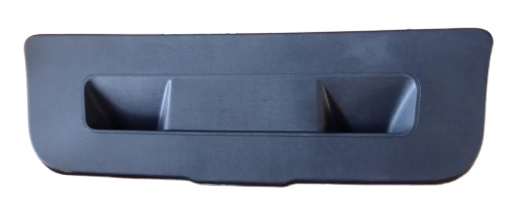 MOLDURA INT CAJUELA VOLKSWAGEN VENTO 2014 AL 2020 TRA DESMONTADO  ORIGINAL