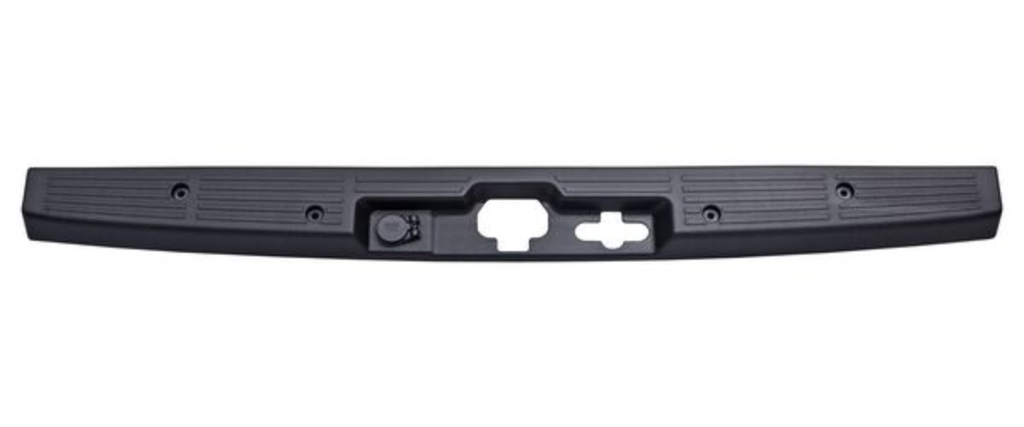 MOLDURA FASCIA (DEFENSA) TOYOTA HIACE 2020 AL 2024 TRAS