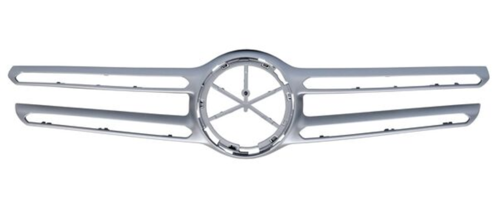 MOLDURA PARRILLA MERCEDES BENZ GLC 2020 AL 2023 PLATA S/HOYO P/CAM