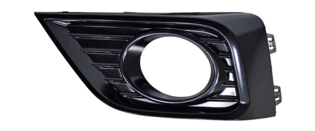 [PANI-MA21-PX2] PARRILLA (REJILLA) NISSAN MARCH 2021 AL 2024 P/FARO DE NIEBLA IZQ