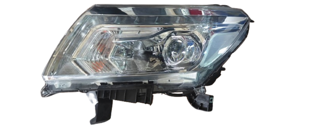 FARO NISSAN PICK UP NP300/ FRONTIER 2016 AL 2020 FONDO CROM LEDS IZQ MOBI