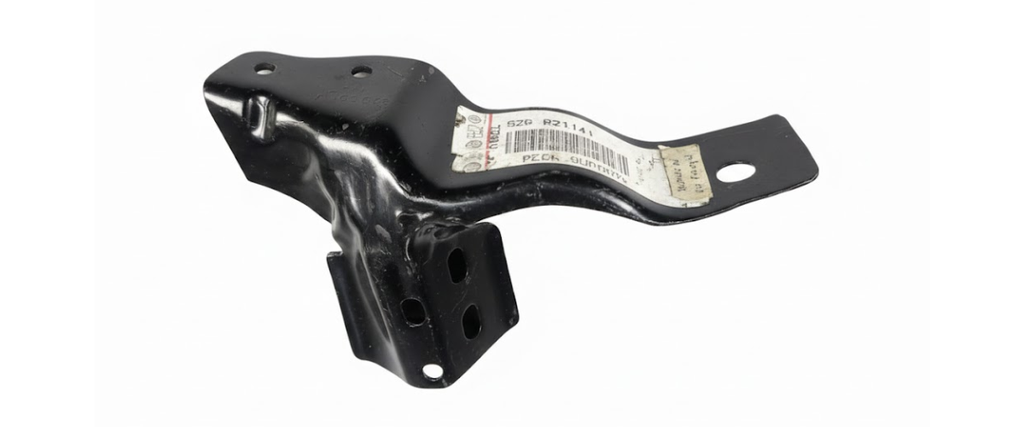 BRACK (BRAZO) DEFENSA VOLKSWAGEN CROSSFOX 2004 AL 2014 SOPORTE DEL IZQ ORIGINAL COD. 5Z0-821-141