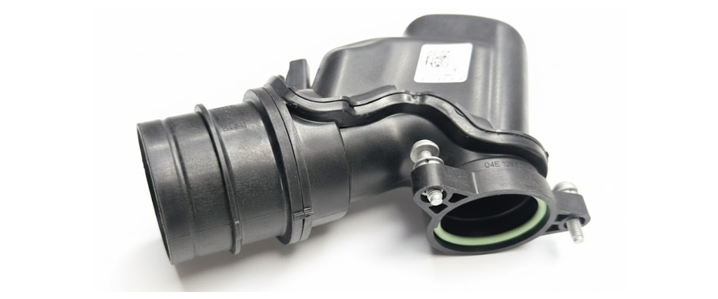 DUCTO ADMISION DE AIRE VOLKSWAGEN JETTA/ GOLF/ TIGUAN/ POLO/ VENTO 2015 AL 2024/ SEAT LEON/ IBIZA/ ATECA/ TOLEDO/ AUDI A1/ A3/ Q2/ Q3 2014 AL 2023 BOCA TURBO ORIGINAL COD. 04E-129-656-R