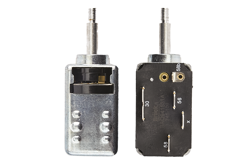 [BAQ941531A] BOTON CONTROL VOLKSWAGEN SEDAN 1991-2003 1.6 / JALON LUCES BRUCK