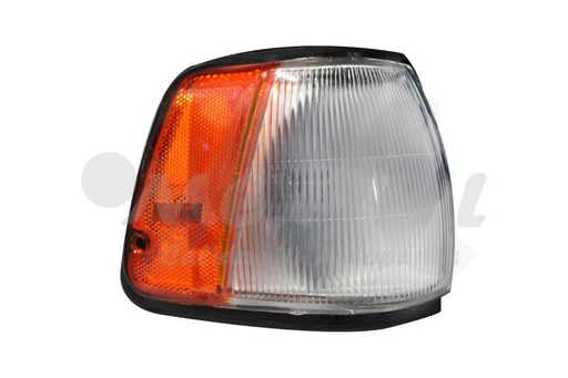 [NISEN89CUETYR] CUARTO ESQUINA (PUNTA) NISSAN SENTRA 89-90 AMER BICOLOR DER TYC (2941)