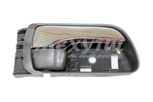 [TOSIE04MAICRDR] MANIJA INT TOYOTA SIENNA DE 2004 AL 2006 CROM DEL DER (13223)