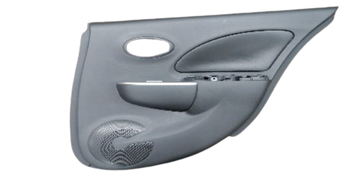 [TANI-MA12-41] TAPA PUERTA NISSAN MARCH 2012 AL 2020 S/TAPA JALADERA TRAS DER DESMONTADO ORIGINAL D-1