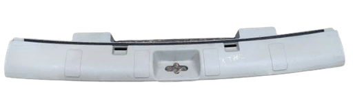 [84992E0000] MOLDURA FASCIA (DEFENSA) NISSAN XTRAIL 2002 AL 2007 TRAS