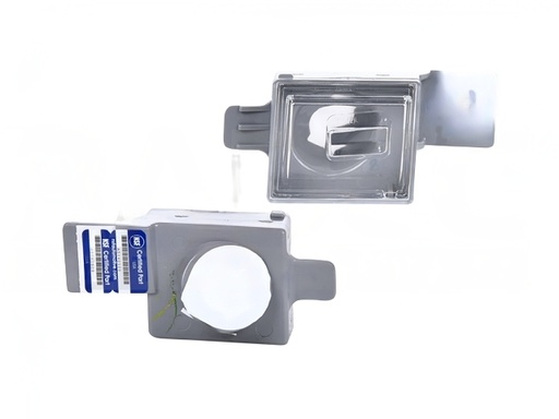 [001-0615-09] LUZ DE PLACA CHEVROLET SILVERADO 2014 AL 2017 IZQ