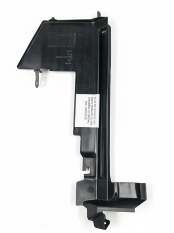 [TDNI-VE07-ORPL82] TOLVA DEFLECTOR DE AIRE NISSAN VERSA/ TIIDA 2007 AL 2012 PLAS LAT IZQ ORIGINAL COD. 62823-EL000